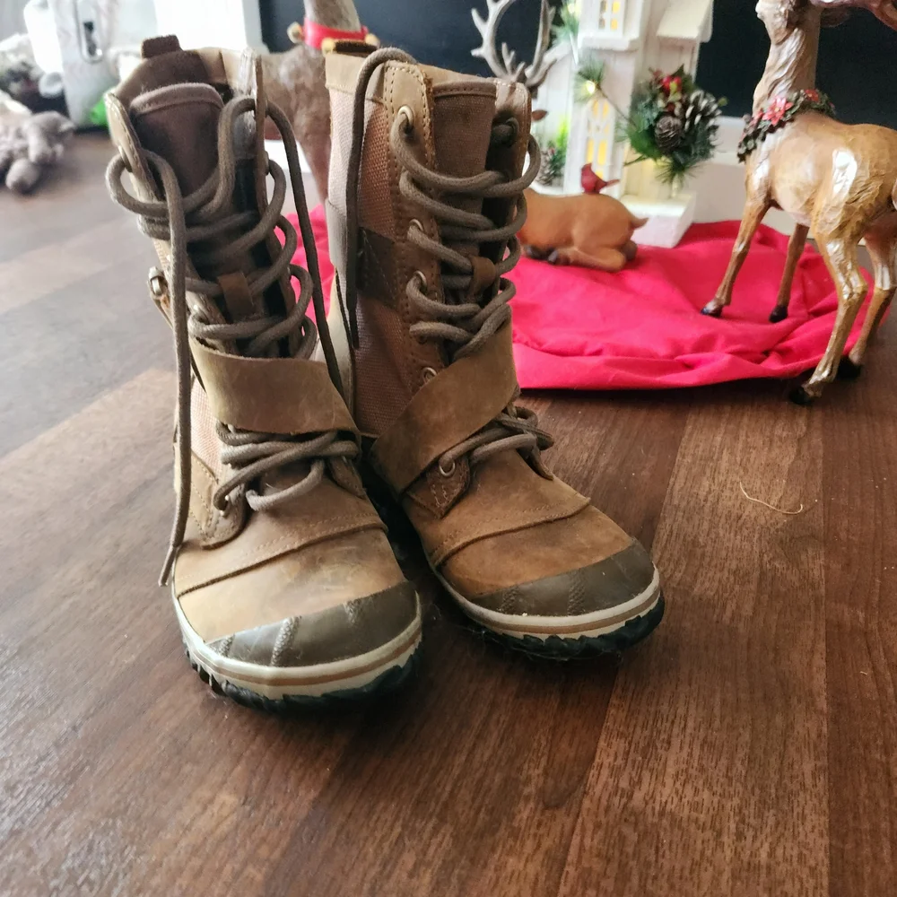 Sorel Tan Combat Boots for Women - Picture 4 of 5